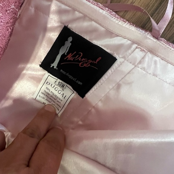 Mac Duggal 67230 Fabulouss Strapless Metallic Pink Strapless Mermaid Gown 18W - Picture 9 of 10